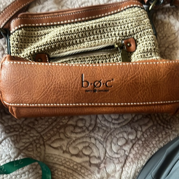 B.O.C born Concepts Crossbody Shoulder bag/ travel leather / crochet bag EUC - Picture 7 of 11